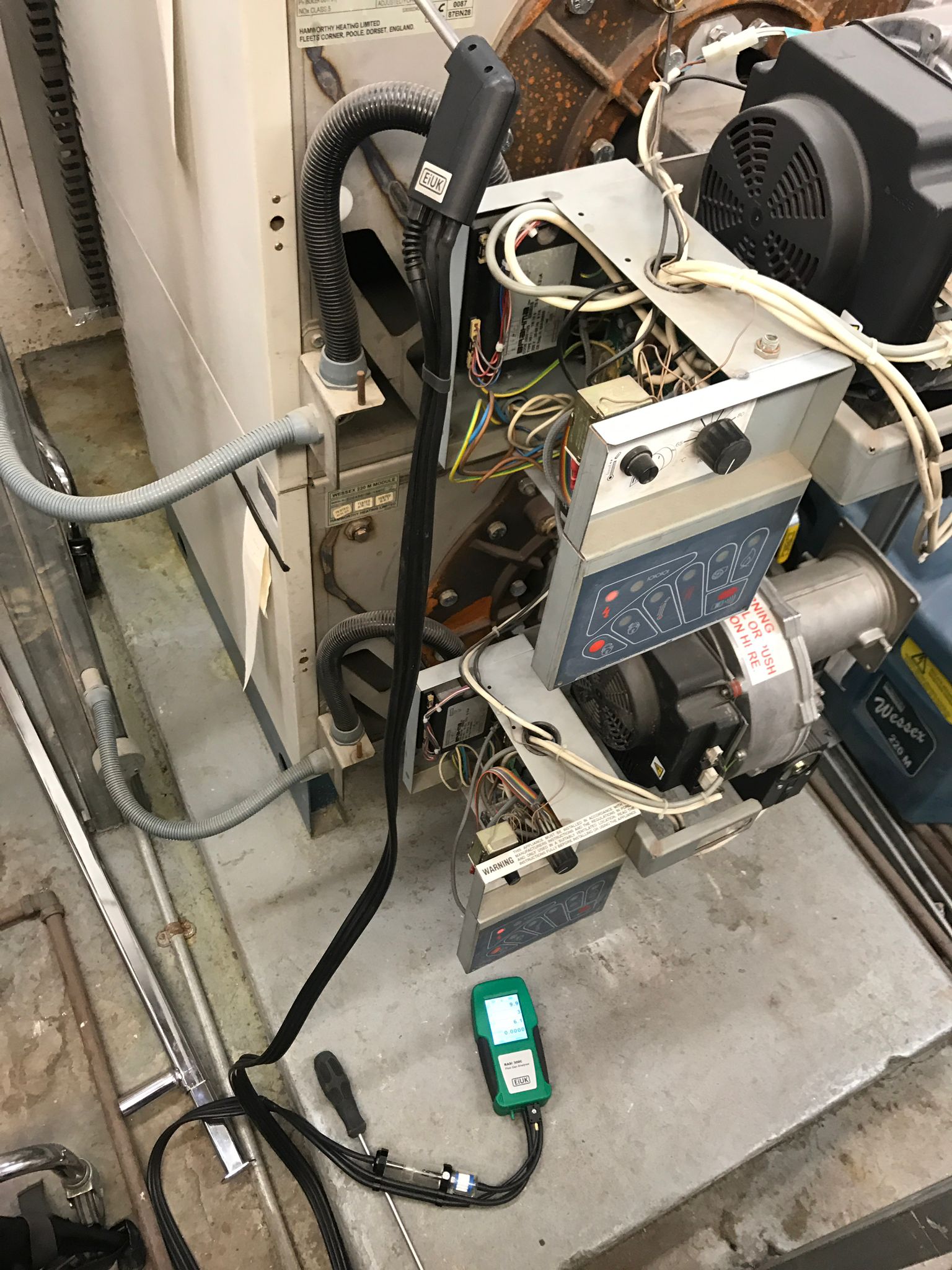 gas safe registered engineer near me Canary Wharf, E14